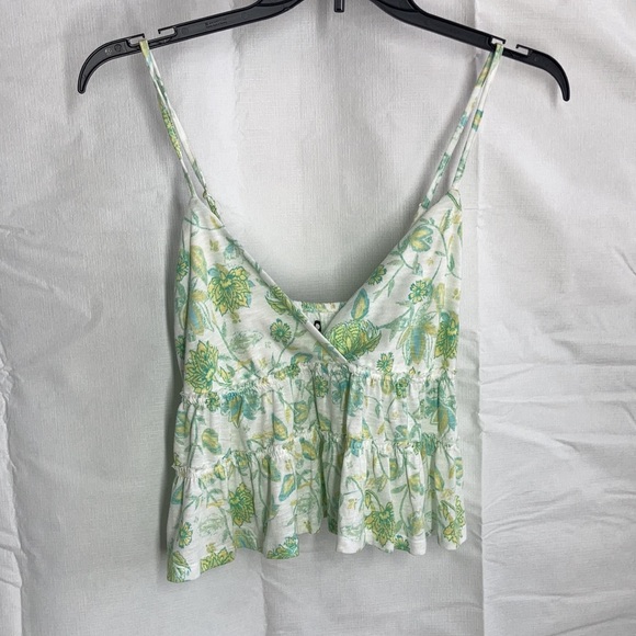 SO Tops - 3/$15 SO top floral print tiered cami boho casual summer sleeveless L juniors